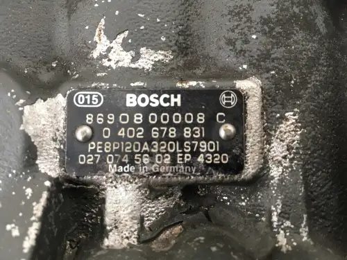 BOSCH POMPE À CARBURANT 0402678831 D'OCCASION - Miniature 4