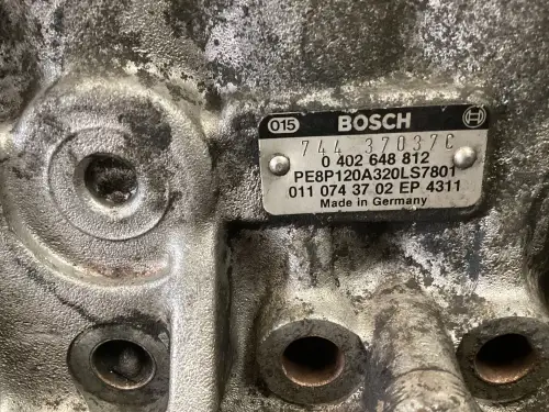 BOSCH FUEL PUMP 0402648812 USED - Thumb image 3