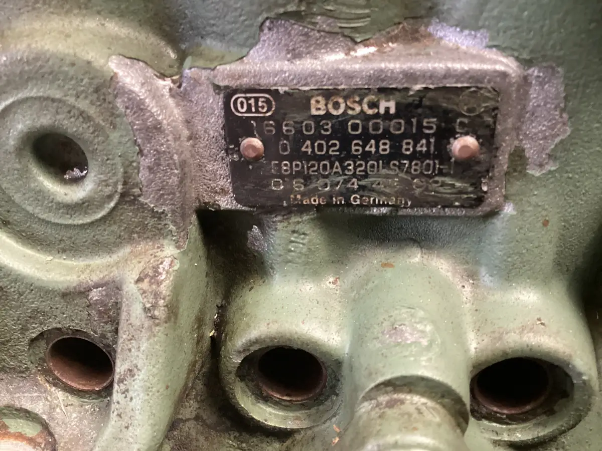 ТОПЛИВНЫЙ НАСОС BOSCH 0402648841 Б/У - Фото 3