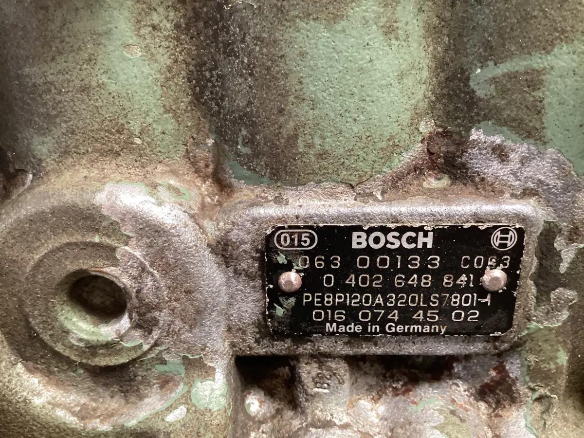 BOSCH FUEL PUMP 0402648841 USED - Picture 3