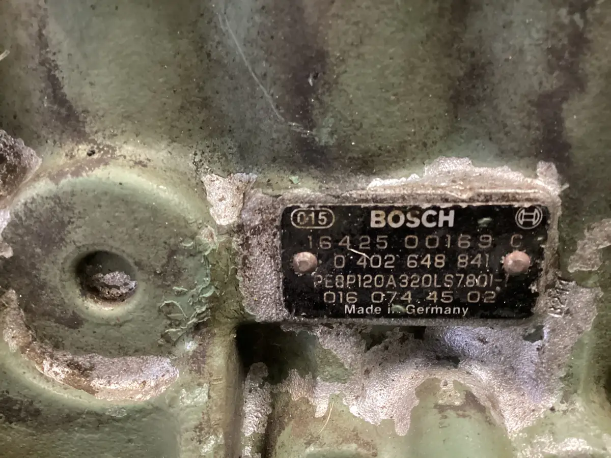 BOSCH FUEL PUMP 0402648841 USED - Picture 3
