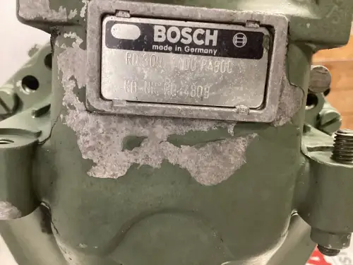 BOSCH FUEL PUMP 0402046773 USED - Thumb image 2