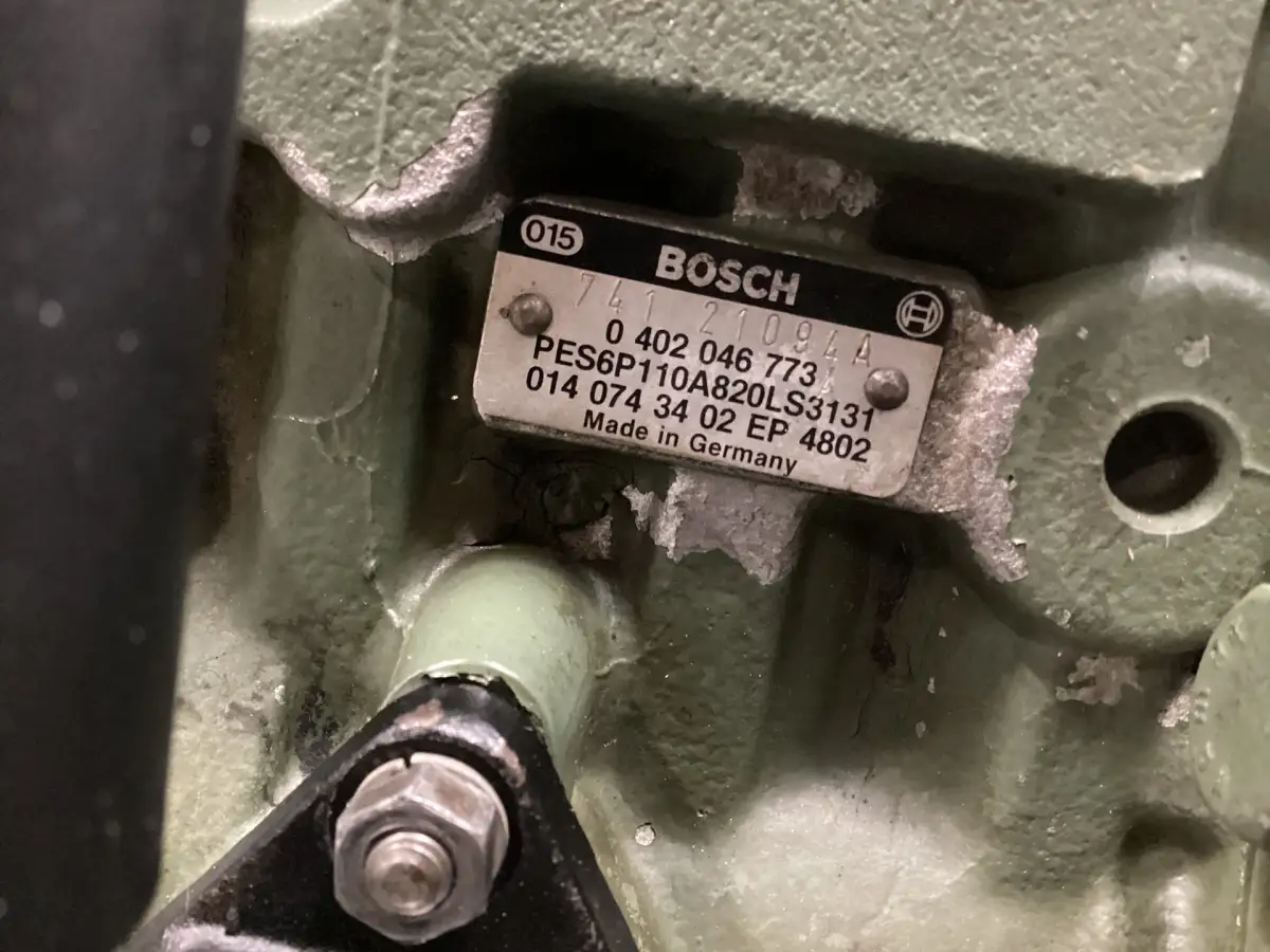 BOSCH FUEL PUMP 0402046773 USED - Picture 3