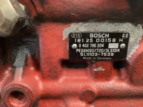 POMPE À CARBURANT BOSCH 0402796204 D'OCCASION - Miniature 3