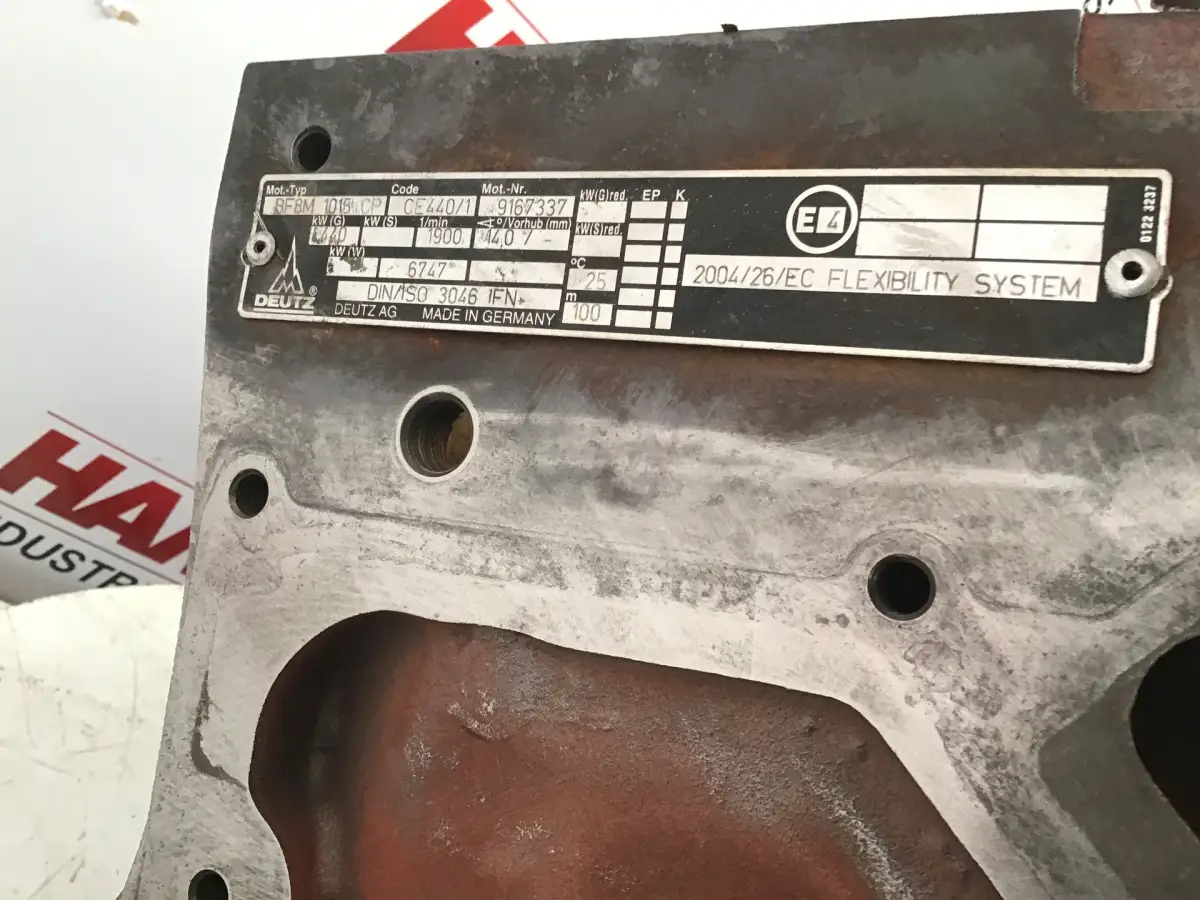 DEUTZ 0422 2156 USADO - Imagen 2