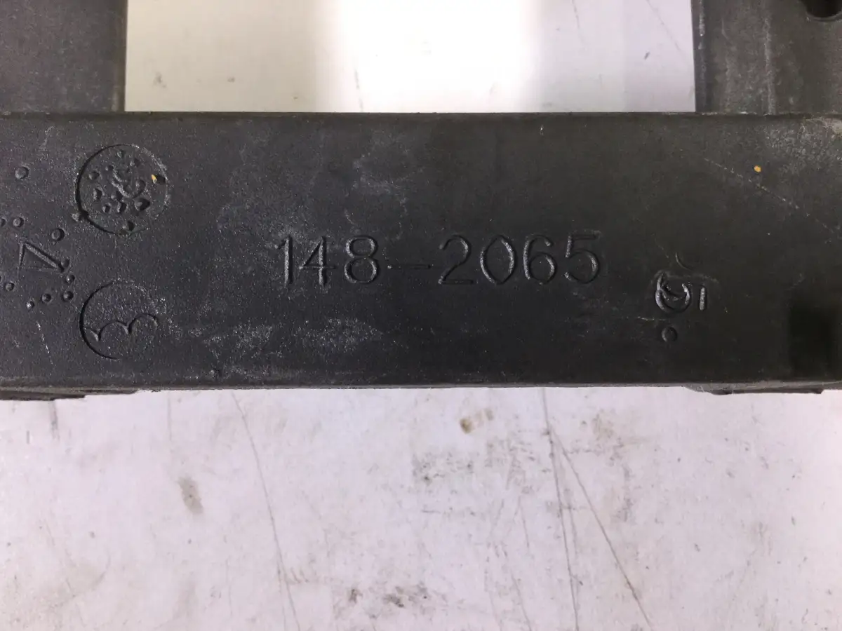 CATERPILLAR SUPPORT 1482065 USED - Picture 2