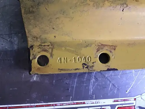 SUPPORT CATERPILLAR 4N1040 UTILISÉ - Miniature 2