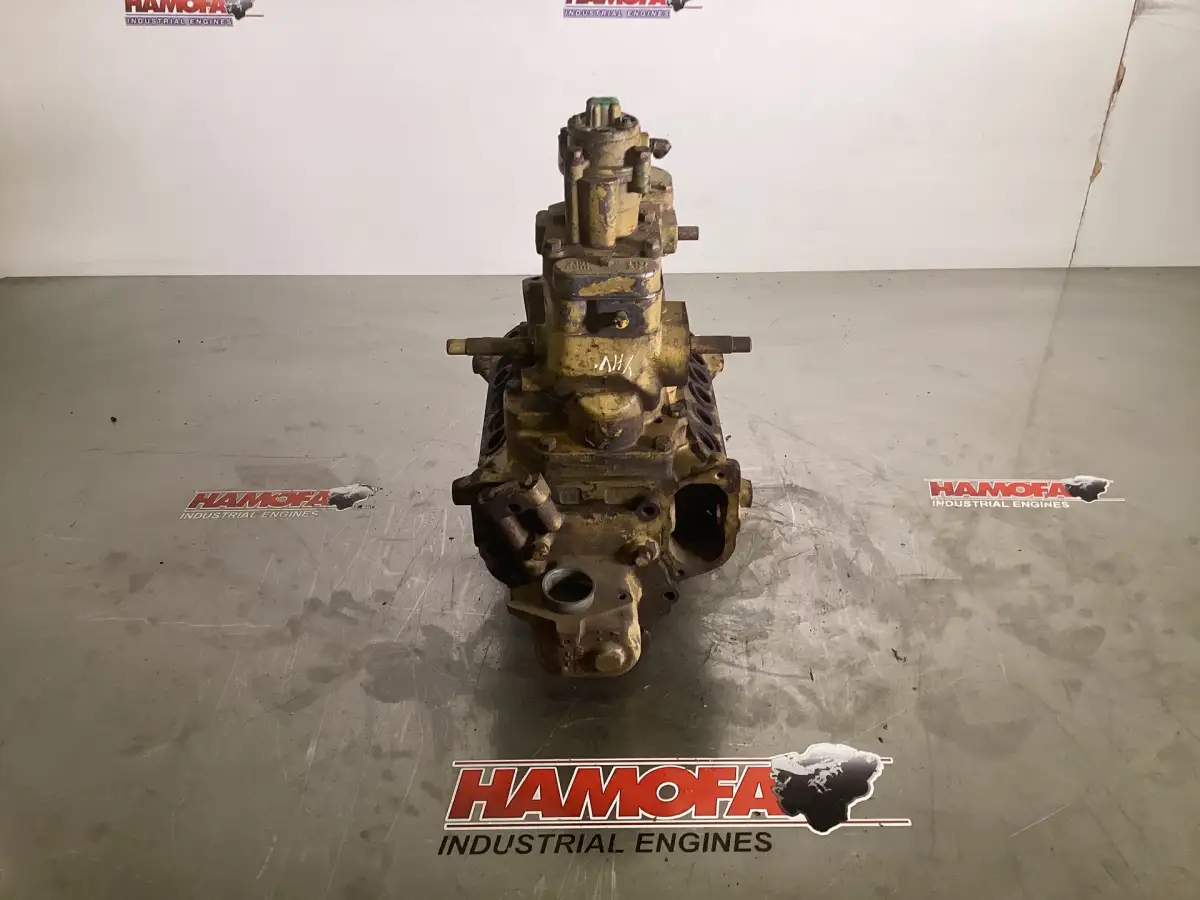 USED CATERPILLAR FUEL PUMP HOUSING 8N2896 - Picture 3