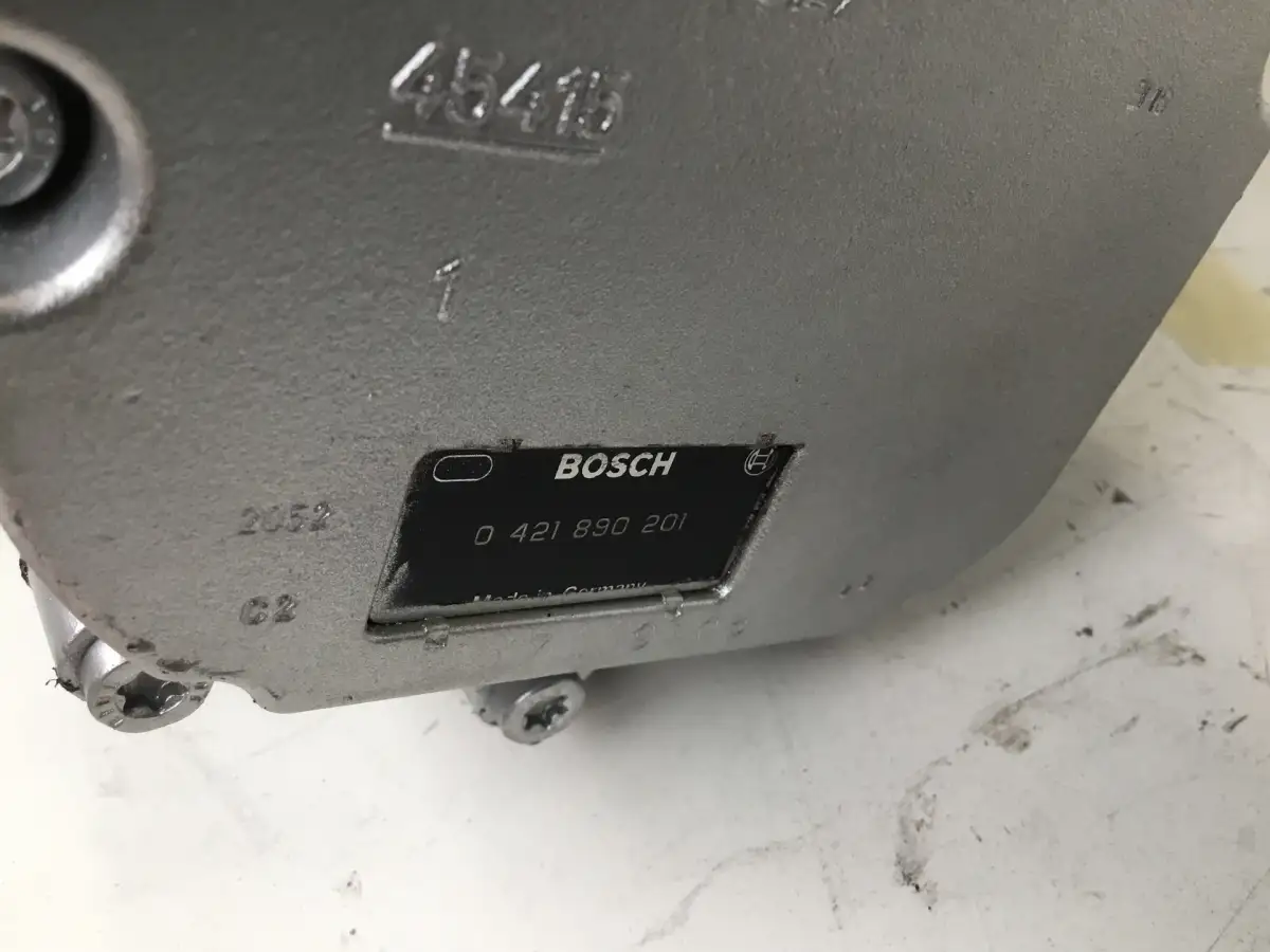 BOSCH KRAFTSTOFFPUMPE 0401496002 GEBRAUCHT – Bild 2