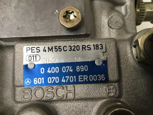 POMPE À CARBURANT BOSCH 0400074890 D'OCCASION - Miniature 2