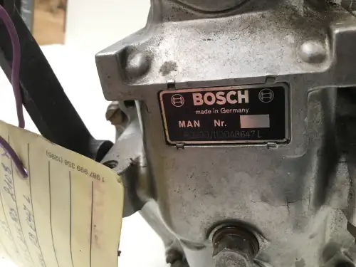 POMPE À CARBURANT BOSCH 0400846133 D'OCCASION - Miniature 3