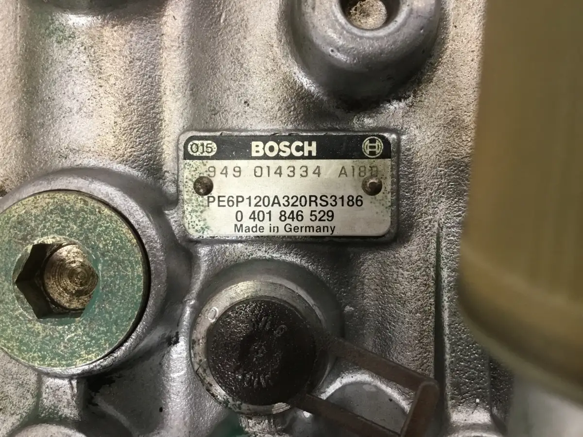 BOSCH FUEL PUMP 0401846529 USED - Picture 4