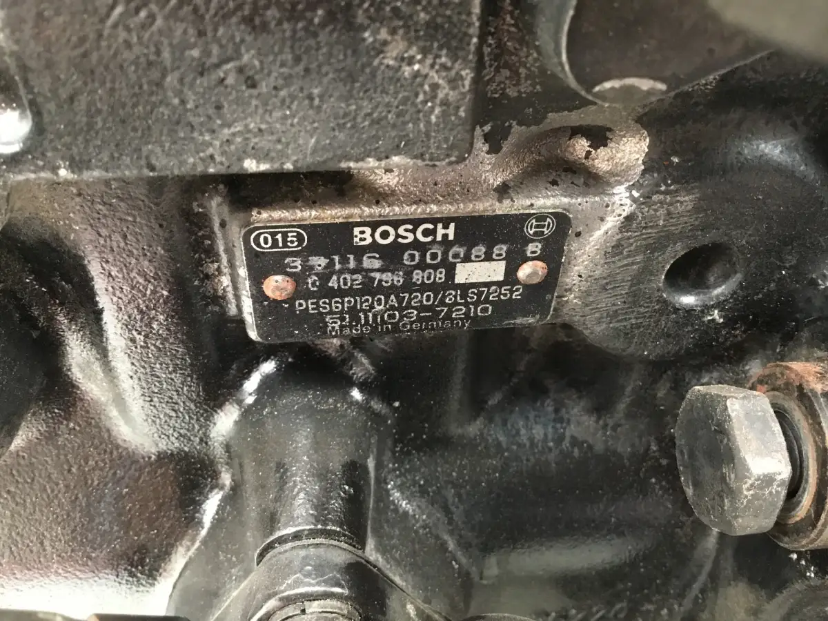 BOSCH FUEL PUMP 0402796808 USED - Picture 3