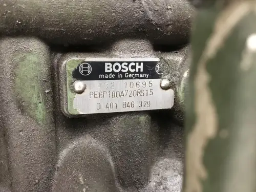 POMPE À CARBURANT BOSCH 0401846329 D'OCCASION - Miniature 2
