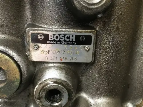 BOSCH FUEL PUMP 0401846208 USED - Thumb image 2