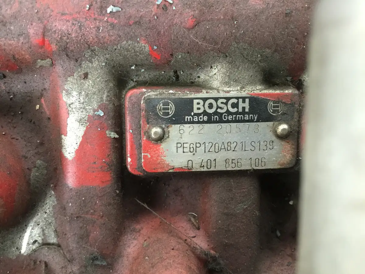 BOSCH FUEL PUMP 0401856106 USED - Picture 4