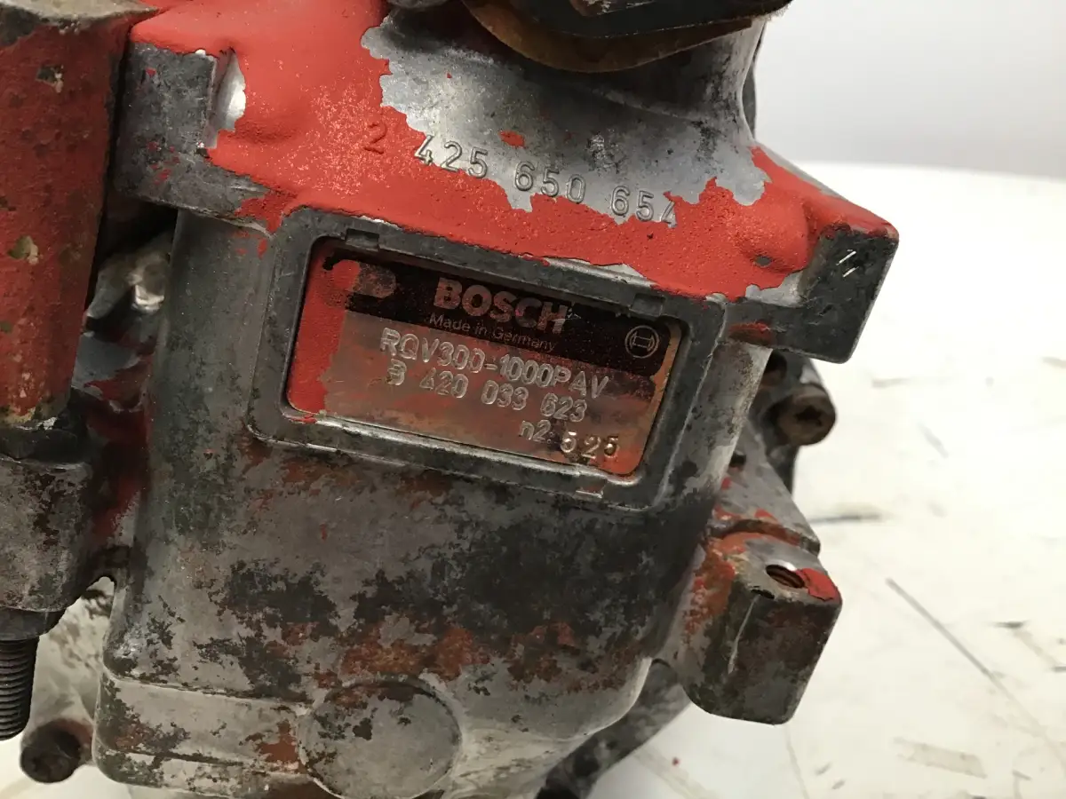 BOSCH FUEL PUMP 0402646712 USED - Picture 4