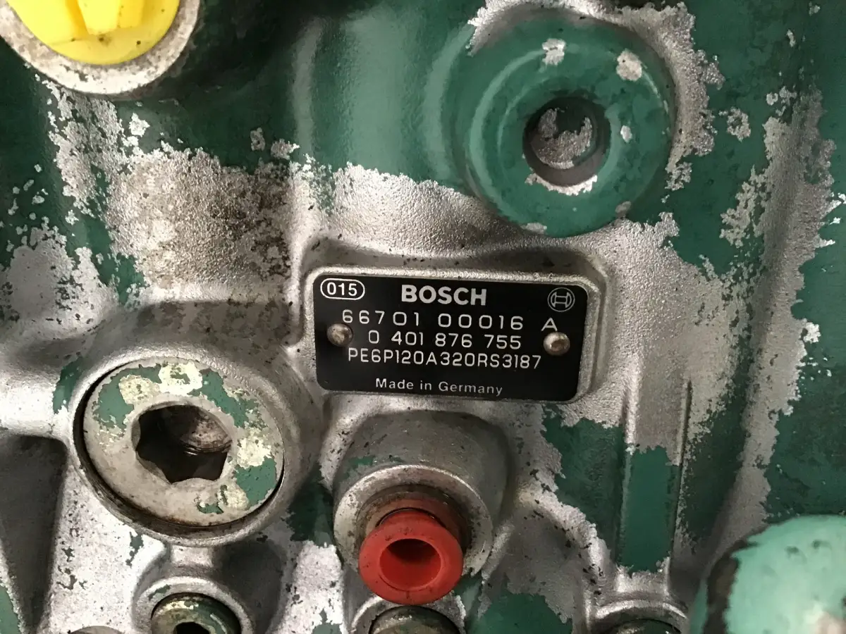 POMPE À CARBURANT BOSCH 0401876755 D'OCCASION - Image 4