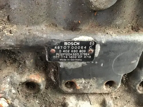 POMPE À CARBURANT BOSCH 0402690806 D'OCCASION - Miniature 5