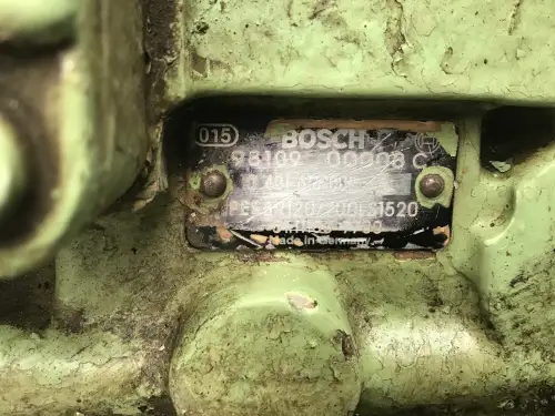 POMPE À CARBURANT BOSCH UTILISÉE 0401616002 - Miniature 3