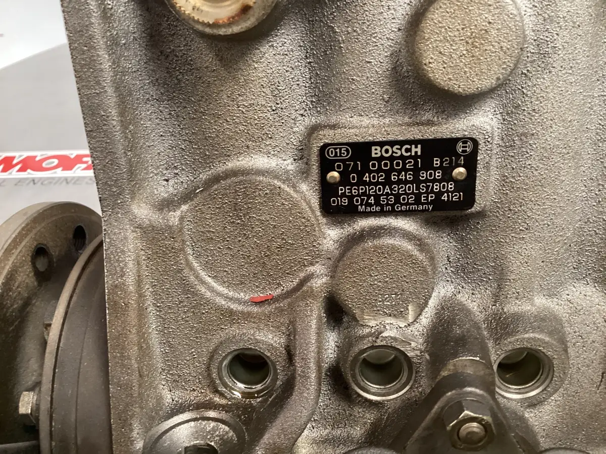 BOSCH POMPE À CARBURANT 0402646908 UTILISÉE - Image 3