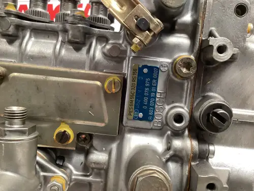 BOSCH FUEL PUMP 0400076975 USED - Thumb image 3