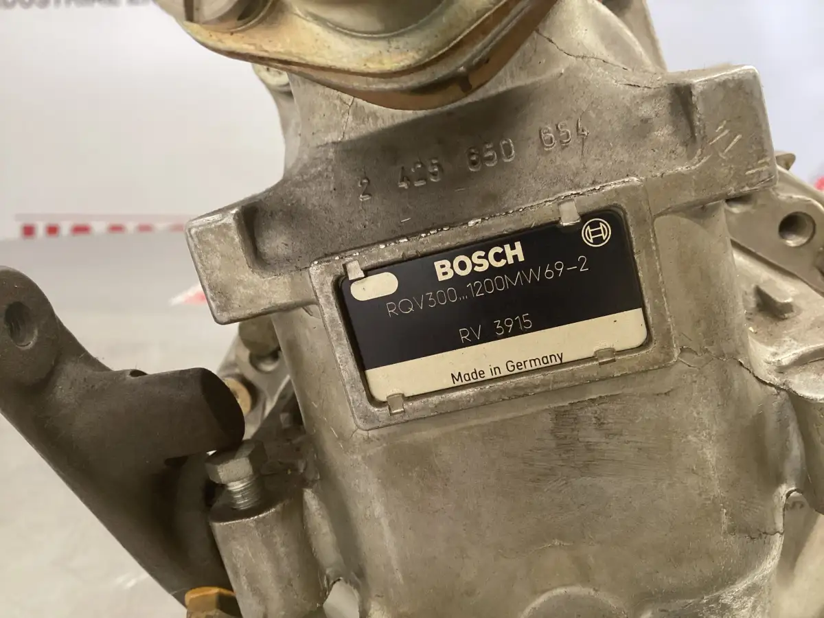 BOMBA DE COMBUSTIBLE BOSCH 0403446221 USADA - Imagen 3