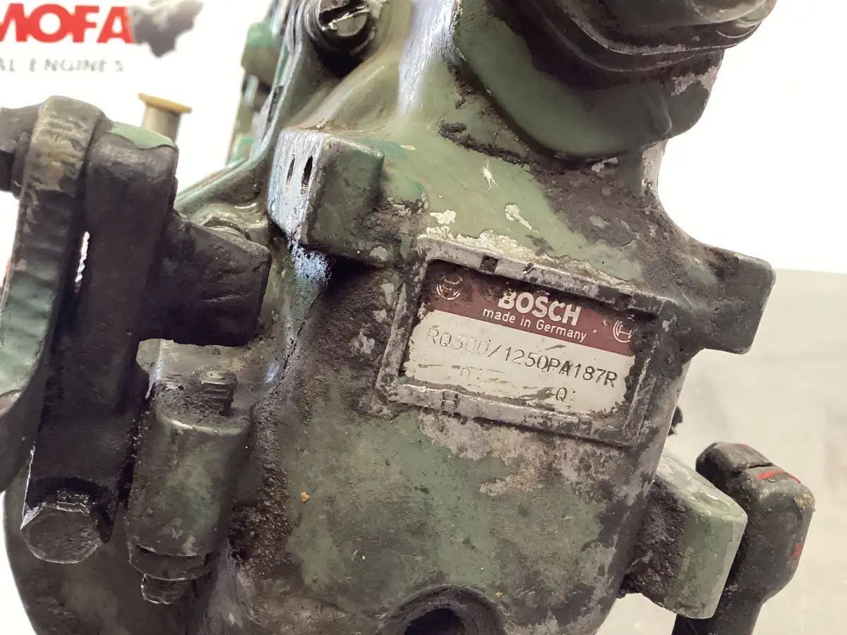 BOSCH FUEL PUMP 0401849136 USED - Picture 3