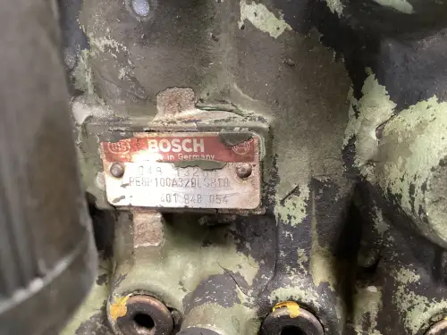 POMPE À CARBURANT BOSCH 0401848054 D'OCCASION - Miniature 3