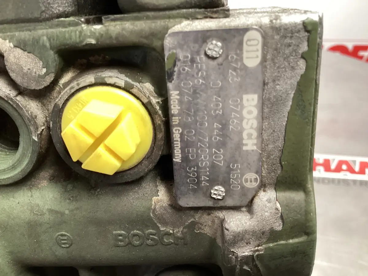 BOSCH FUEL PUMP 0403446207 USED - Picture 3