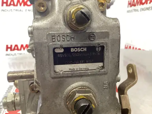 POMPE À CARBURANT BOSCH USAGÉE 0403466123 - Miniature 2