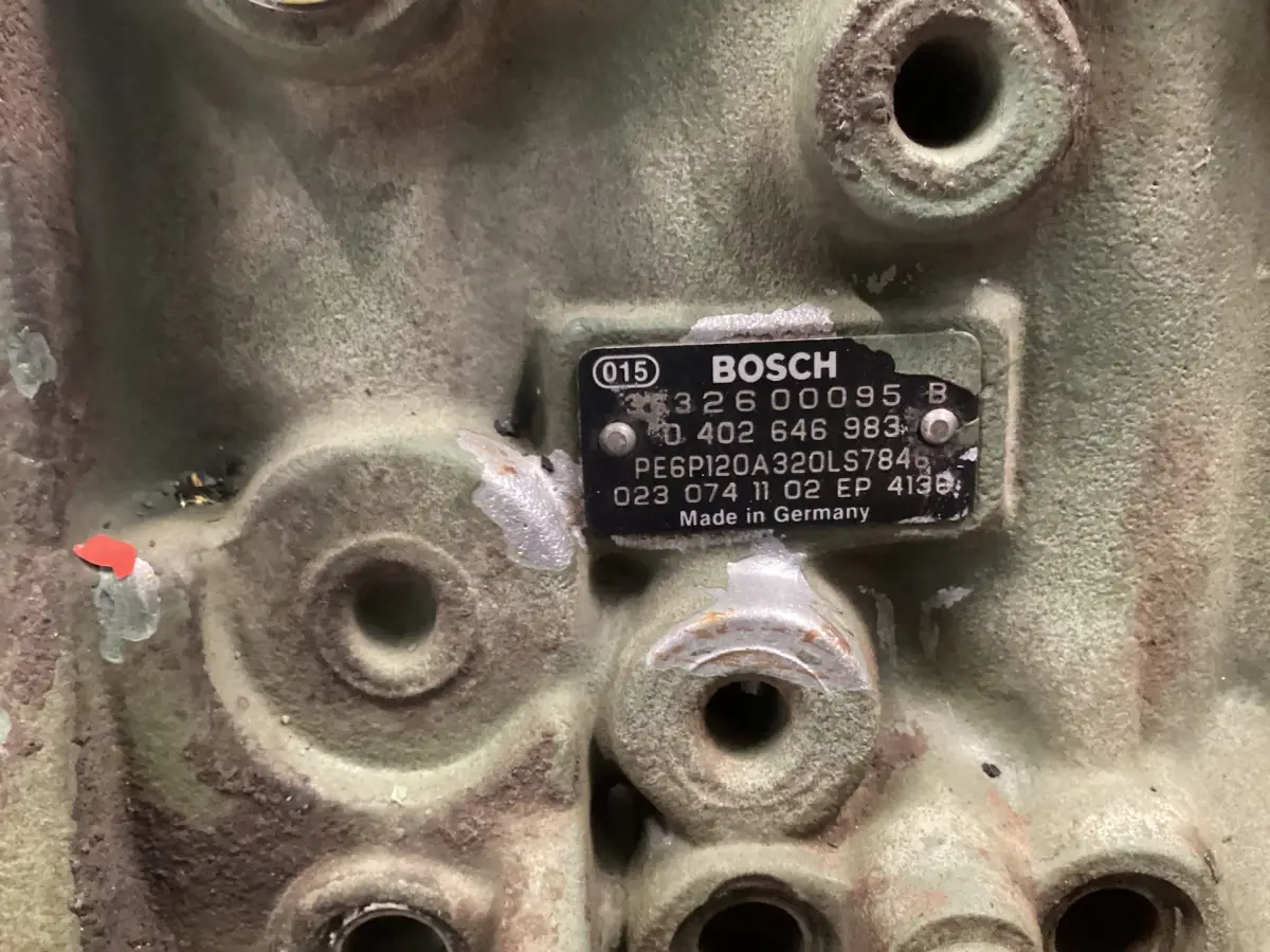 POMPE À CARBURANT BOSCH 0402646983 D'OCCASION - Image 3