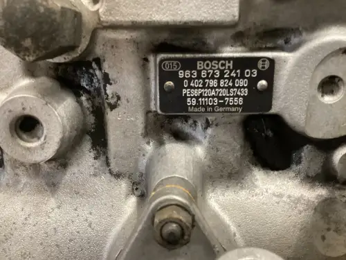 BOSCH FUEL PUMP 0402796824 USED - Thumb image 3
