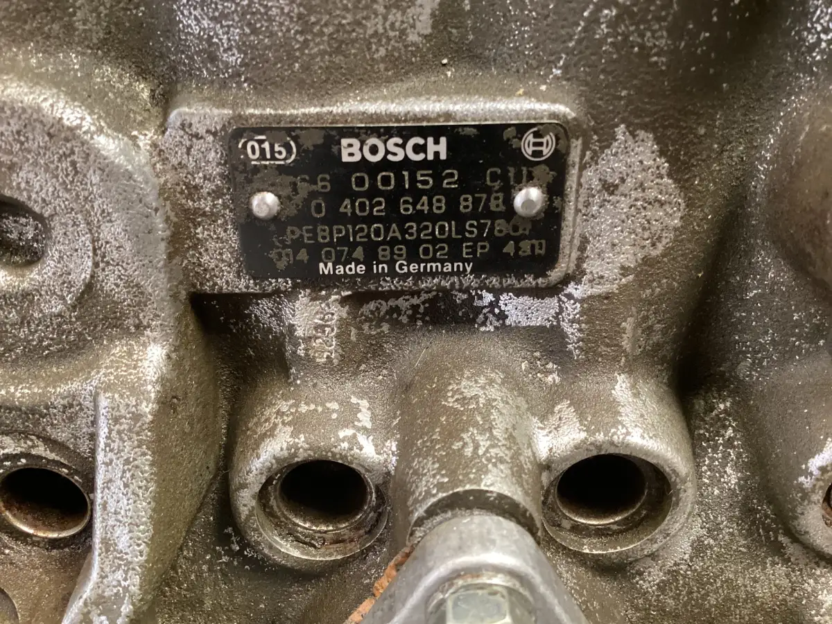 BOSCH FUEL PUMP 0402648878 USED - Picture 3