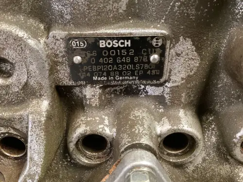 POMPE À CARBURANT BOSCH 0402648878 D'OCCASION - Miniature 3