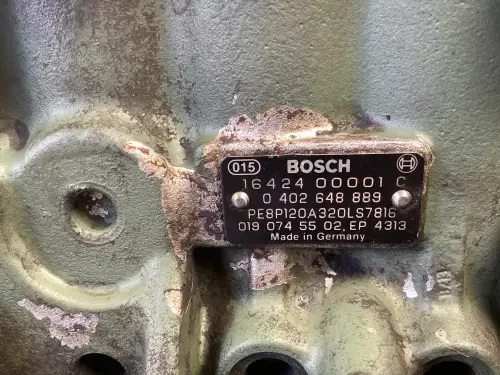 POMPE À CARBURANT BOSCH 0402648889 D'OCCASION - Miniature 3