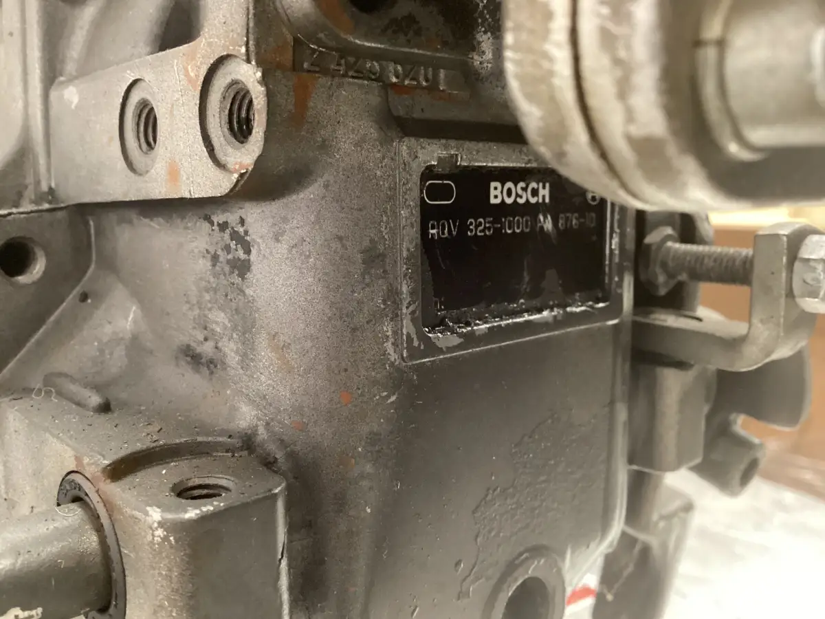 BOSCH FUEL PUMP 0402035028 USED - Picture 3