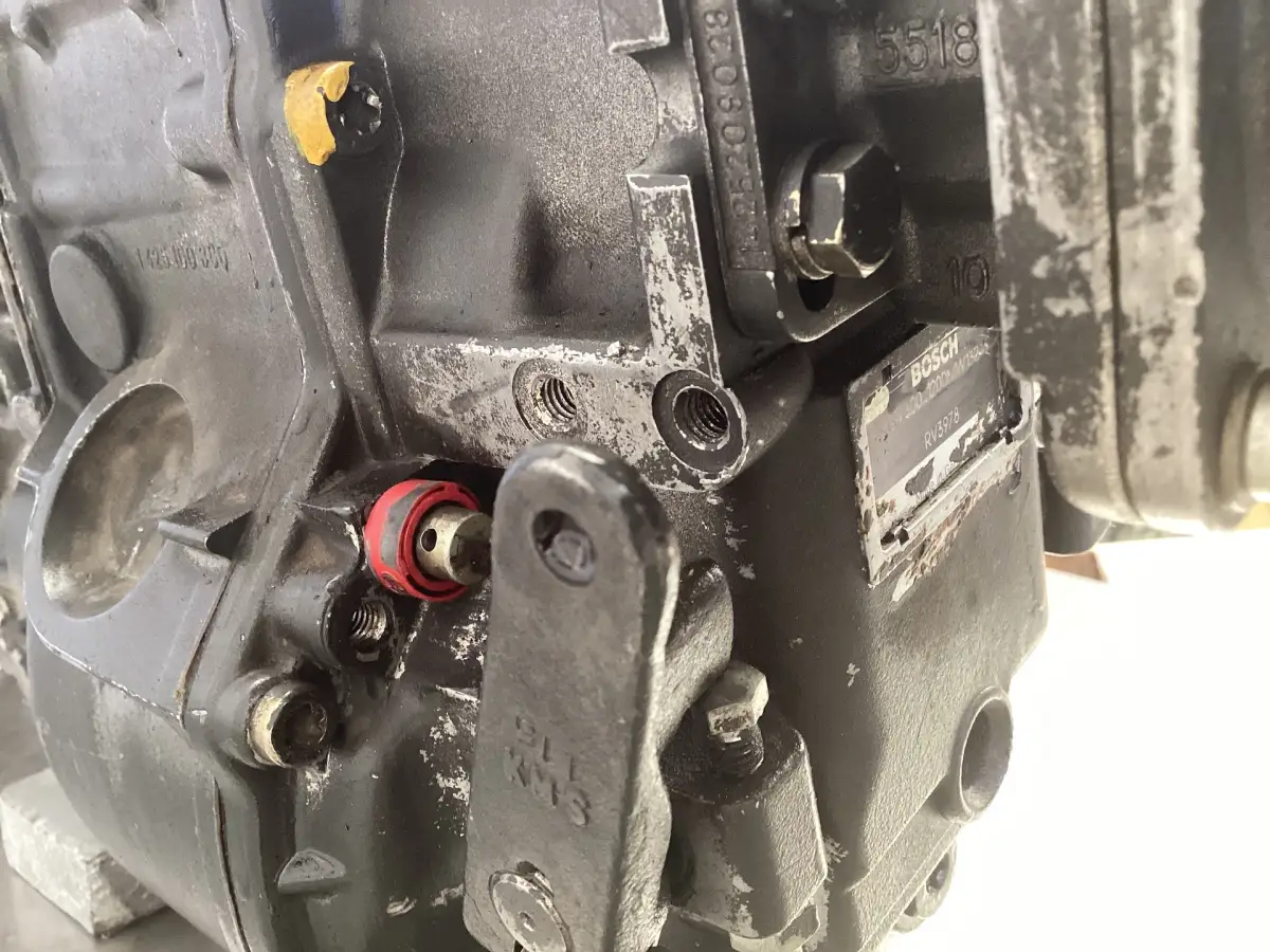 POMPE À CARBURANT BOSCH 0403246037 D'OCCASION - Image 3