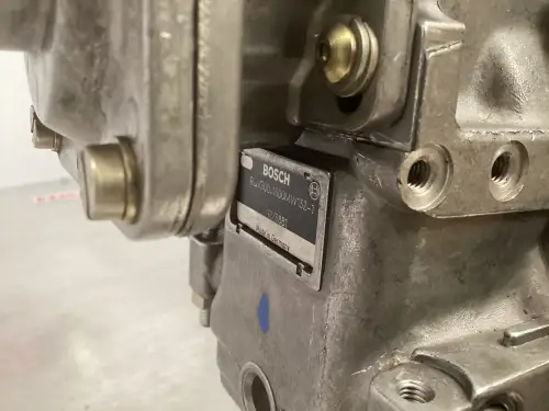 НАСОС ТОПЛИВА BOSCH 0403244032 Б/У - Миниатюра 3