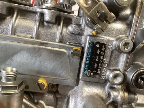 POMPE À CARBURANT BOSCH 0400074898 D'OCCASION - Miniature 2