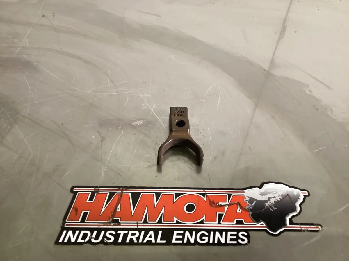 ДЕРЖАТЕЛЬ ИНЖЕКТОРА CATERPILLAR 7C8851 Б/У - Фото 4