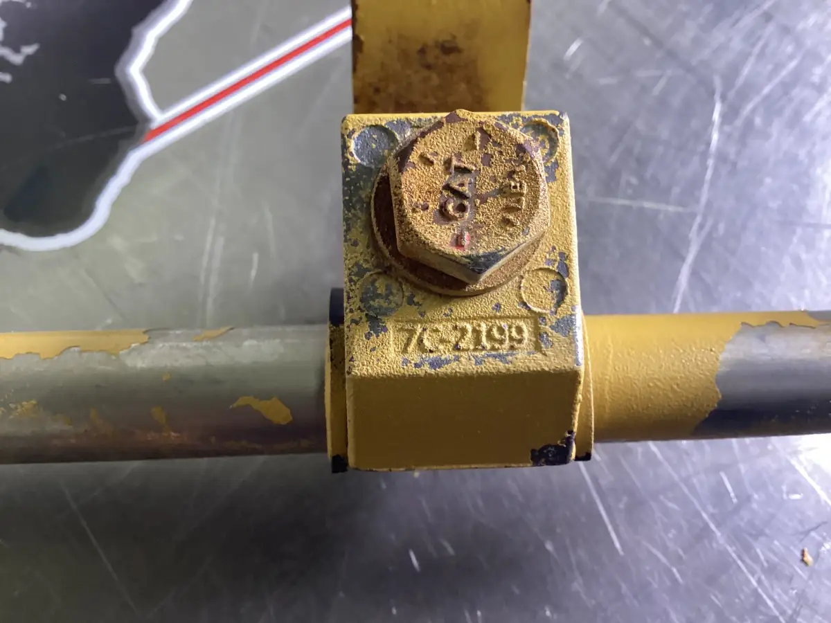 LIGNE DE CARBURANT CATERPILLAR 4365800 D'OCCASION - Image 2