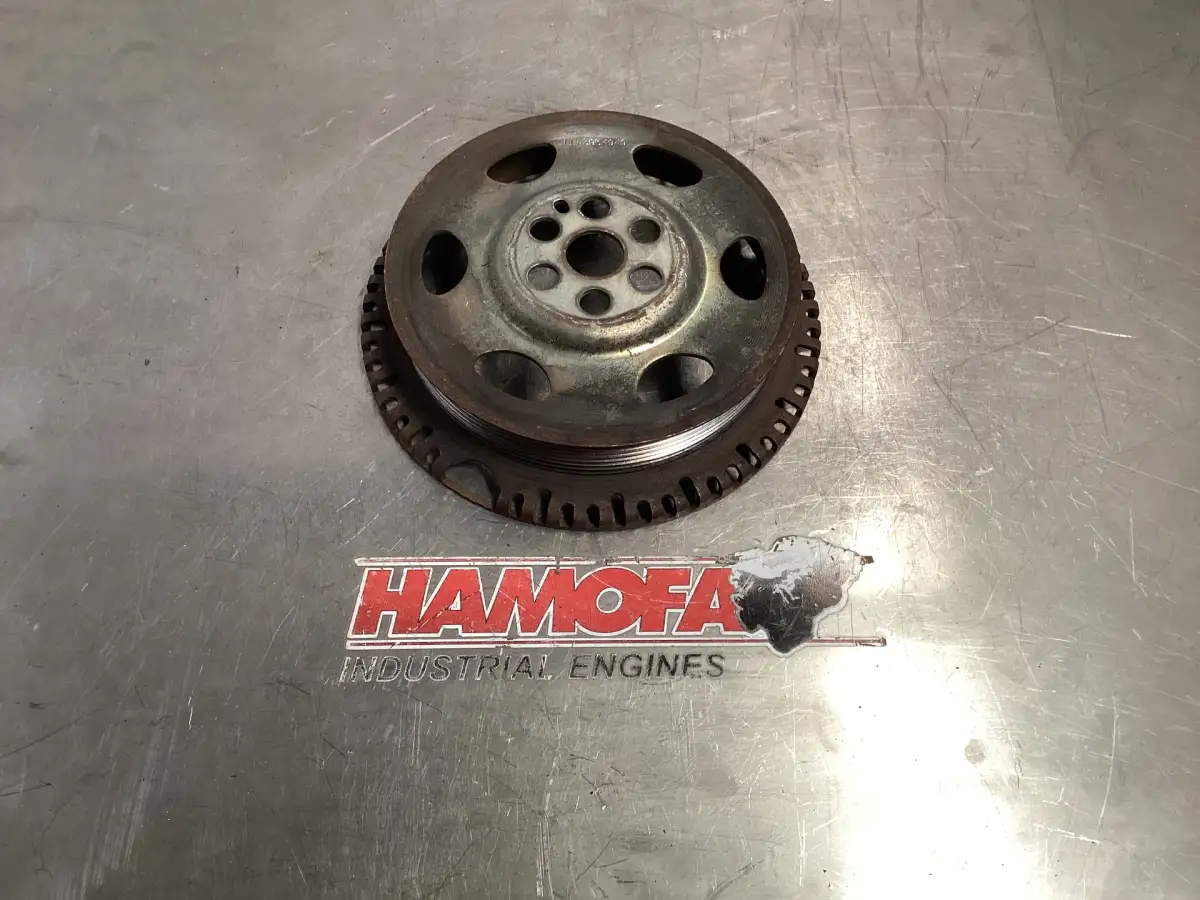 CUMMINS 3954949 TAPA DE VÁLVULA USADA - Imagen 2