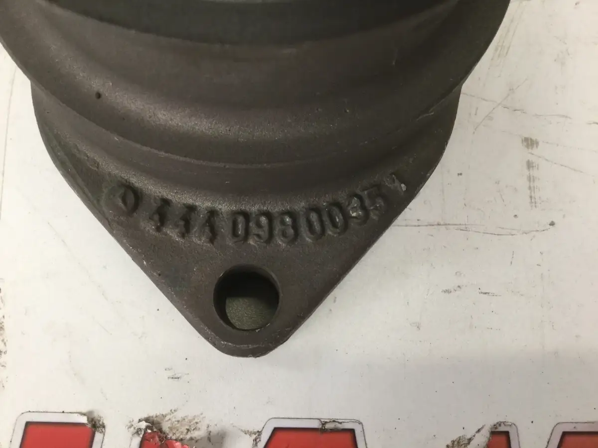 MERCEDES EINLASSROHR A4440980035 GEBRAUCHT – Bild 2