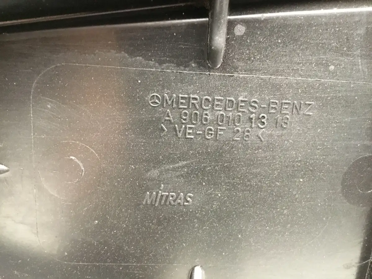 MERCEDES CÁRTER D'HUILE A9060101313 D'OCCASION - Image 2