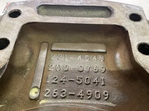 CATERPILLAR SCHWUNGRADDECKEL 2634909 GEBRAUCHT – Vorschaubild 2