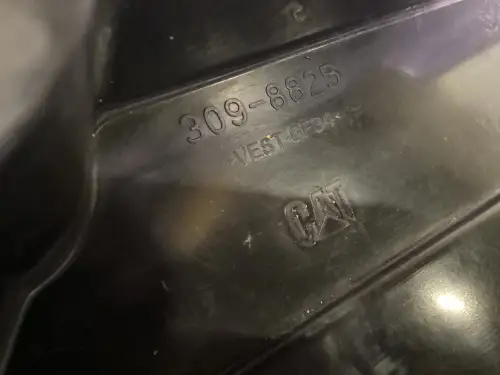 CATERPILLAR ROCKER COVER 3098825 USED - Thumb image 2
