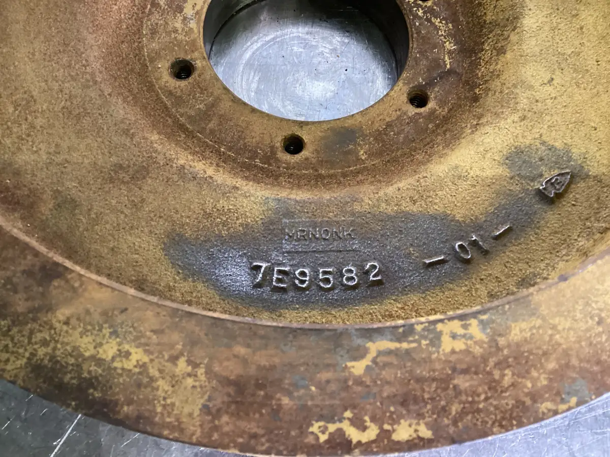 CATERPILLAR V-BELT PULLEY 7E9582 USED - Picture 2
