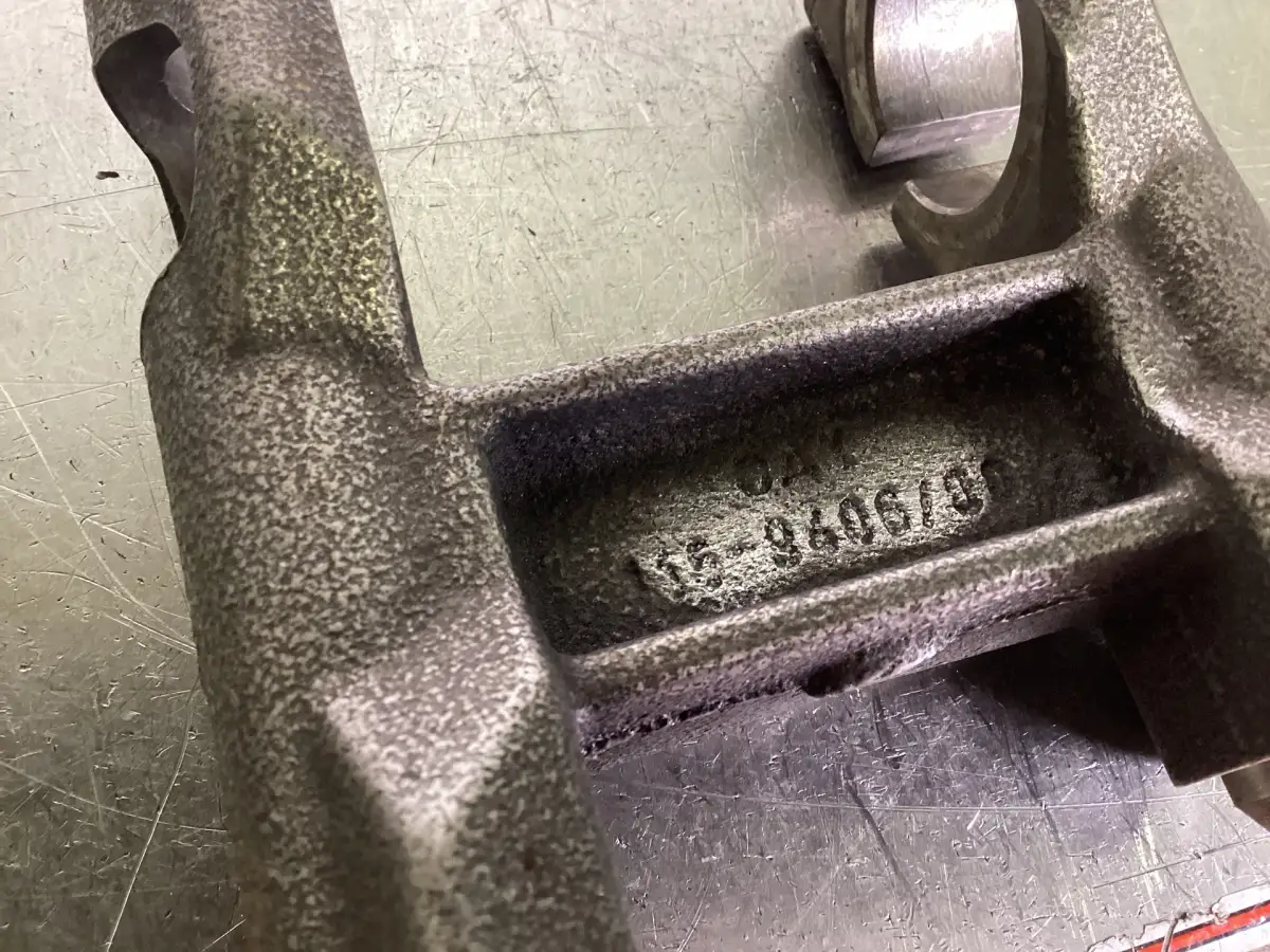 CATERPILLAR BLOC D'OSCILLATION 1159405 D'OCCASION - Image 2