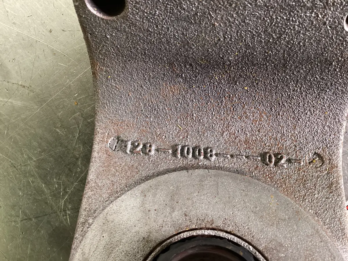 CATERPILLAR ENGINE MOUNT 1281008 USED - Picture 2